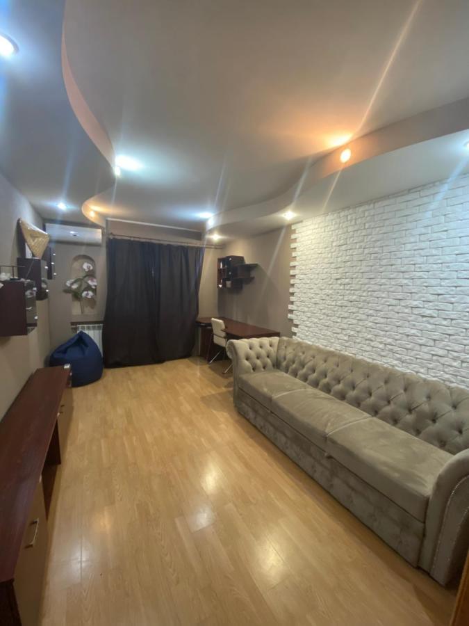 Adventure Apartment เคียฟ ภายนอก รูปภาพ