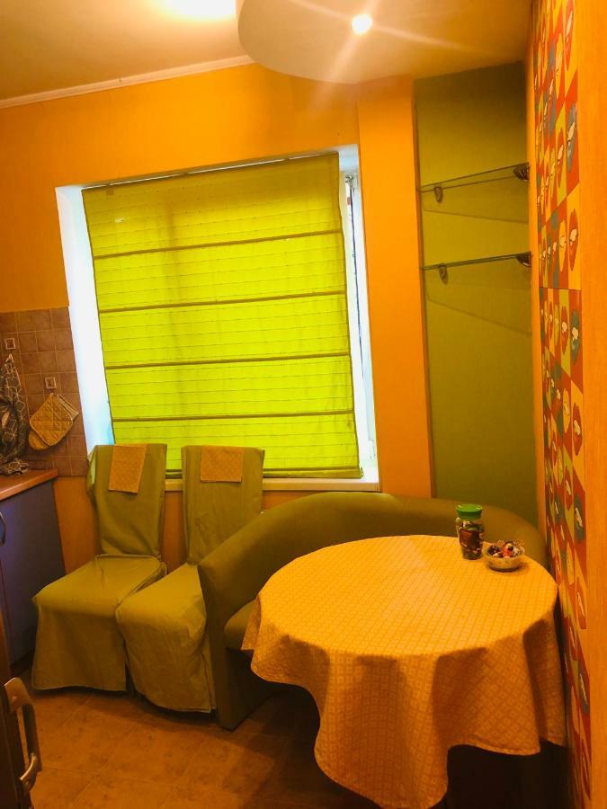 Adventure Apartment เคียฟ ภายนอก รูปภาพ